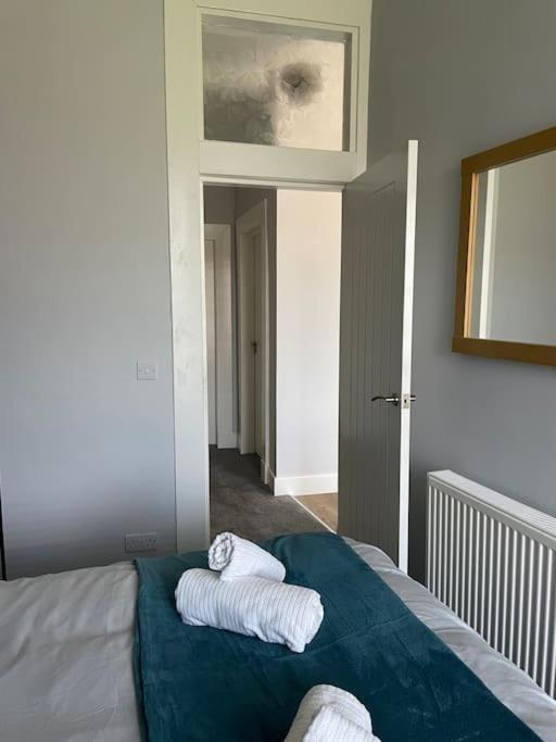 5 Minutes From Loch Lomond - Newly Renovated Ground Floor 1-Bed Flat Apartment Bonhill Ngoại thất bức ảnh